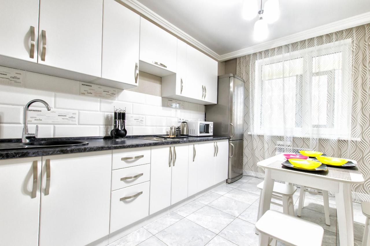 Art House White Apartament Astana Zewnętrze zdjęcie